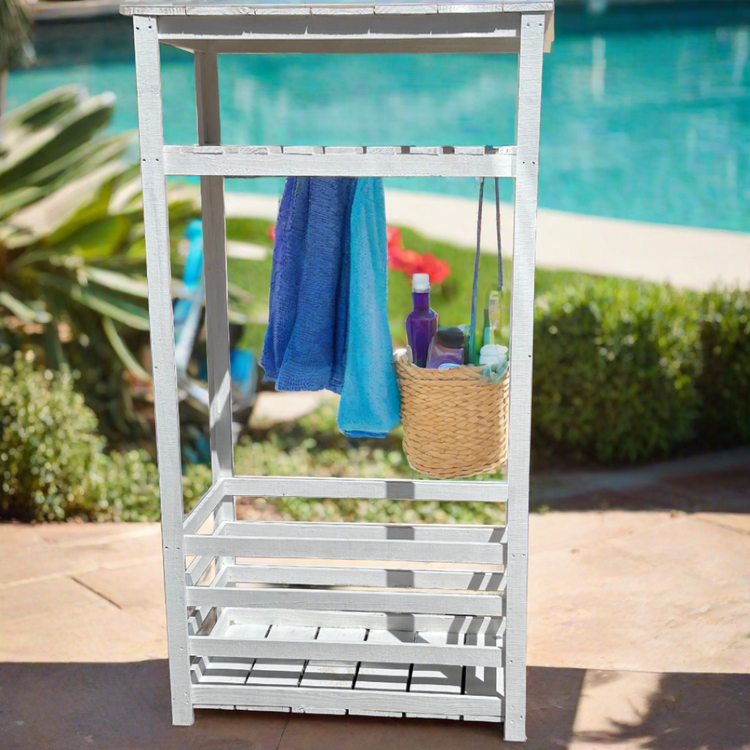 Outdoor Living: Poolside Furniture & Accessories