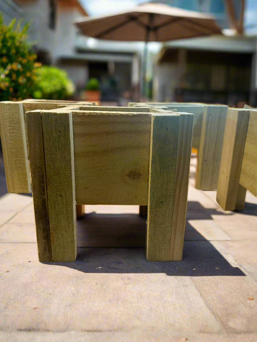 Mini Raised Planter Cube - "The Bully"