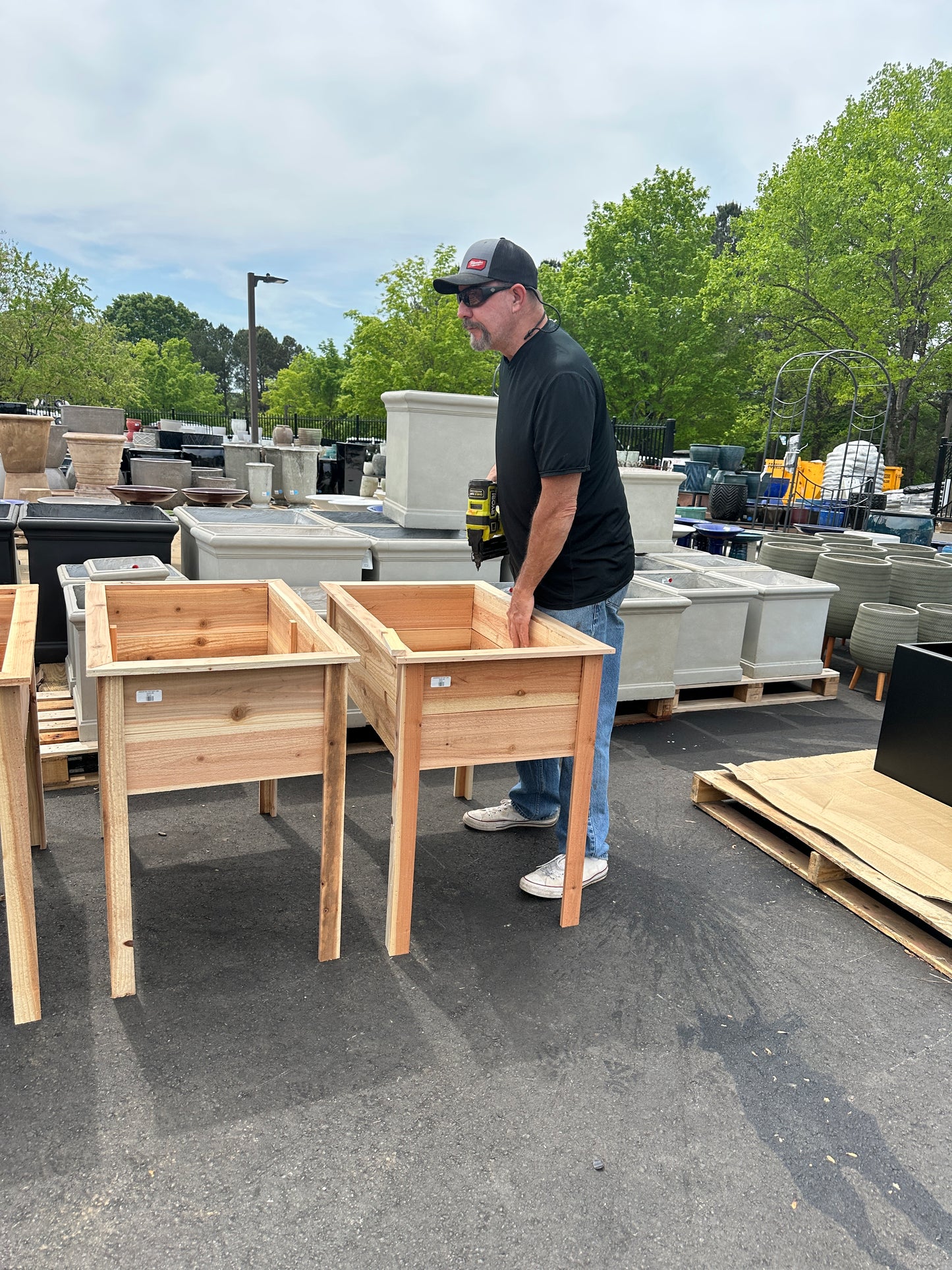 Premium Cedar Raised Planter Box - No Shelf