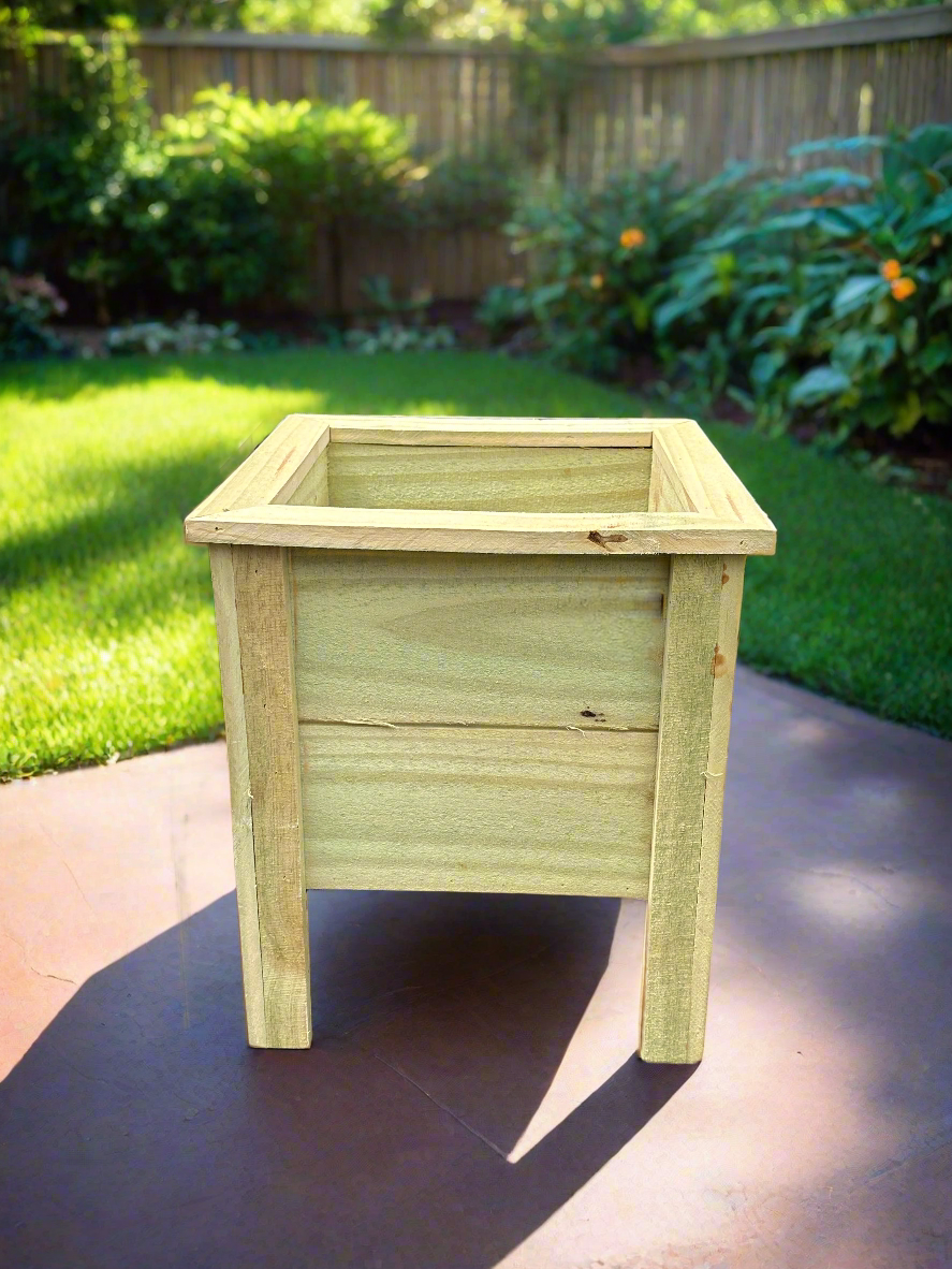 Raised Pine Box Outdoor Planter (16x16x16)