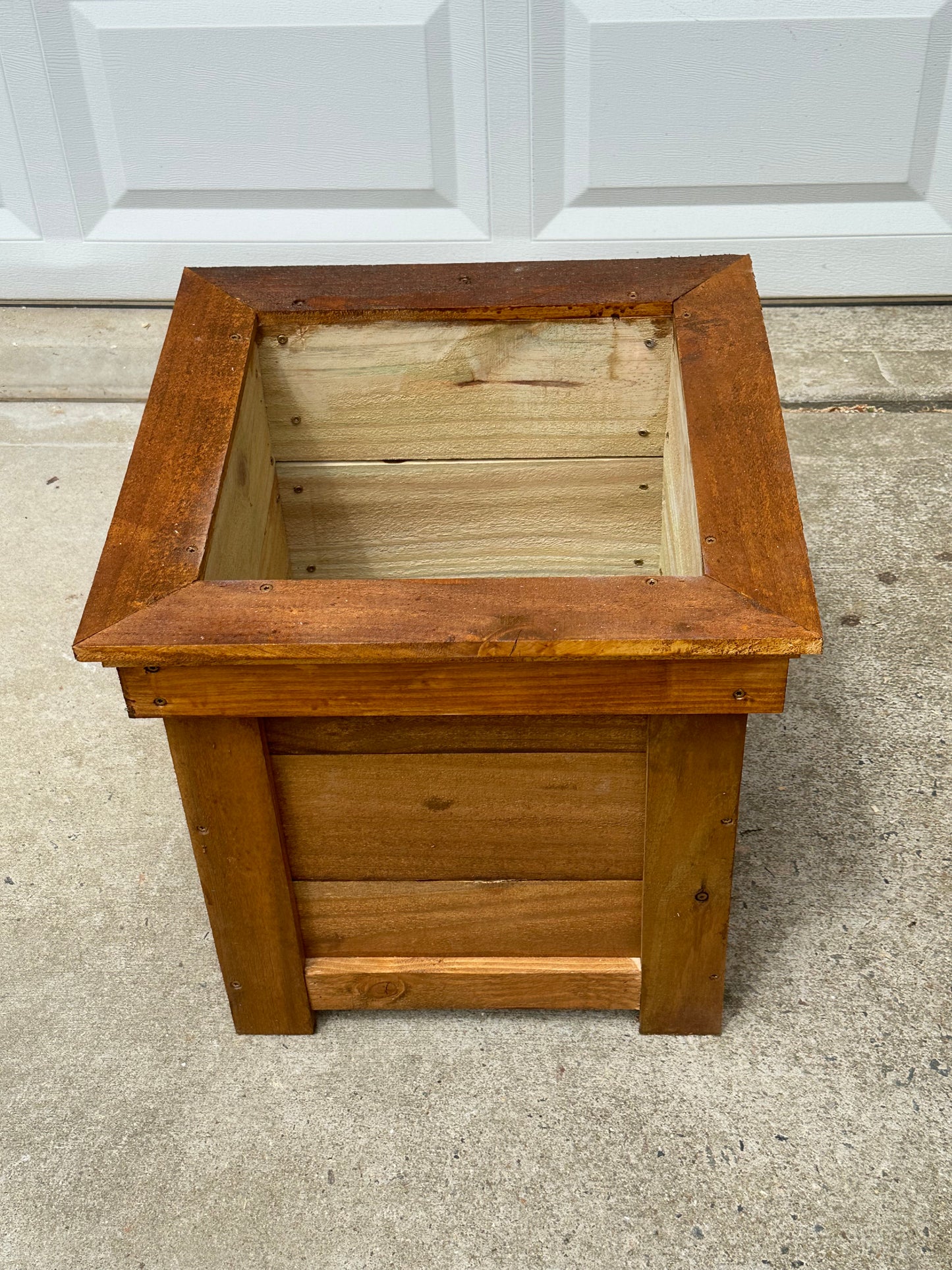 Farmer's Box Planter - 18"x18"x18"