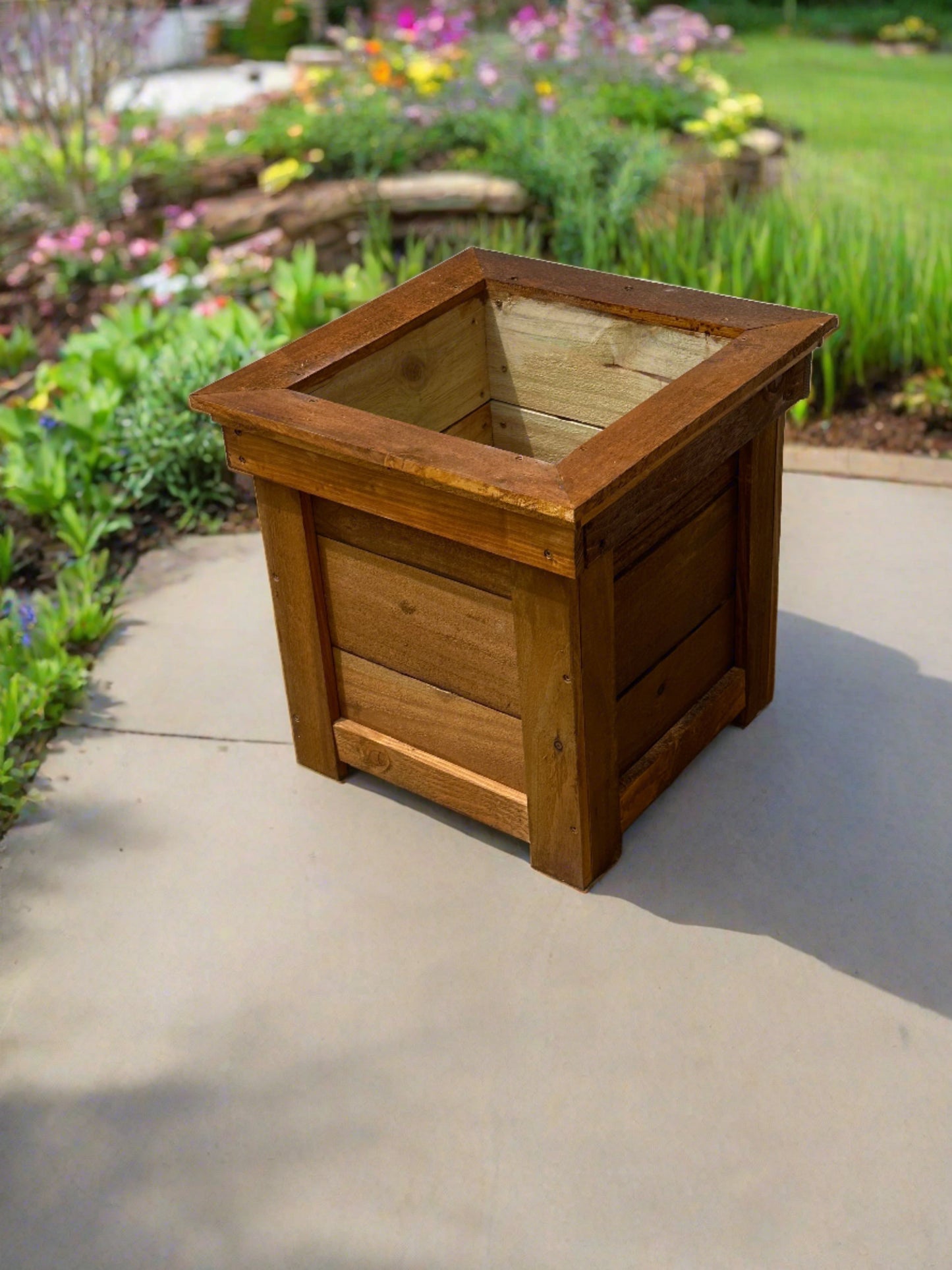 Farmer's Box Planter - 18"x18"x18"